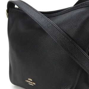 Coach Pebbled Leather Shoulder Handbag Purse Bag -USED with minor imperfections.